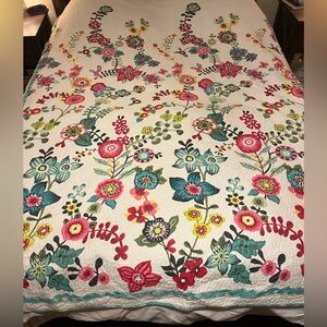 Cynthia Rowley Vibrant Floral Quilt - Pink, Blue, Green